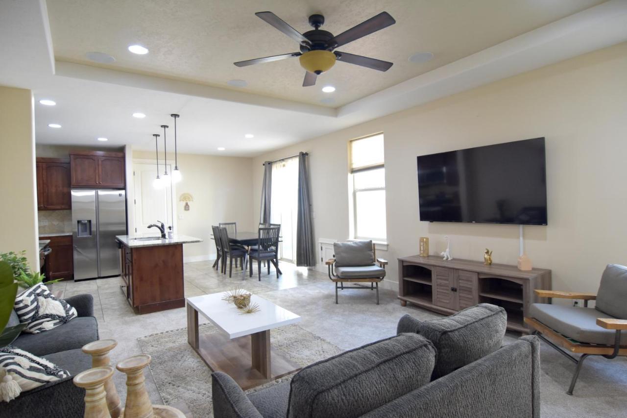 Sensible Safari Sleeps 10 Meridian Exterior foto